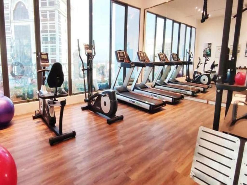 Sina Troika Residence Kota Bharu 2Br Wifi Netflix Pool Экстерьер фото